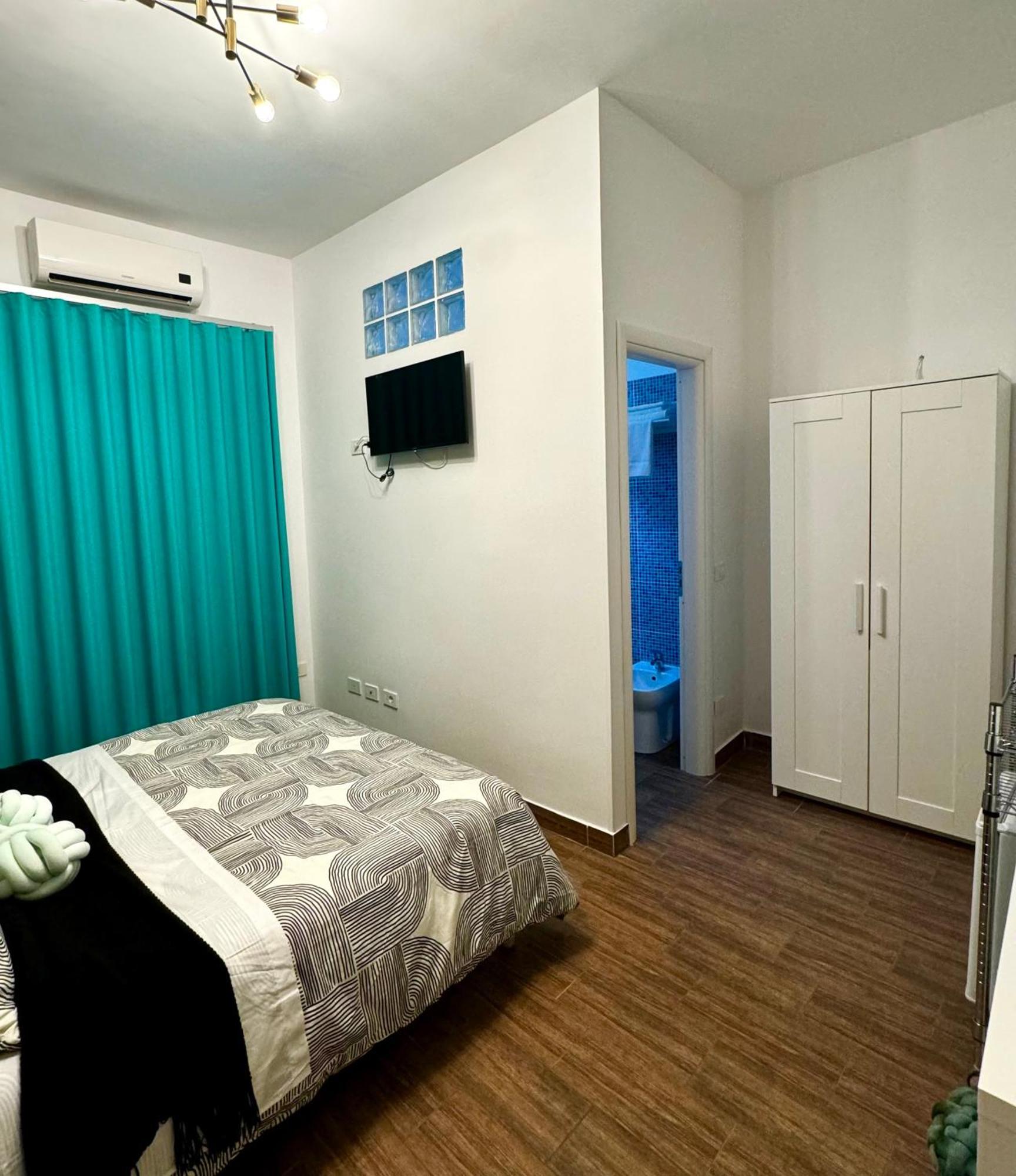 Bed and Breakfast Enotria Bnb Reggio Calabria Exterior foto