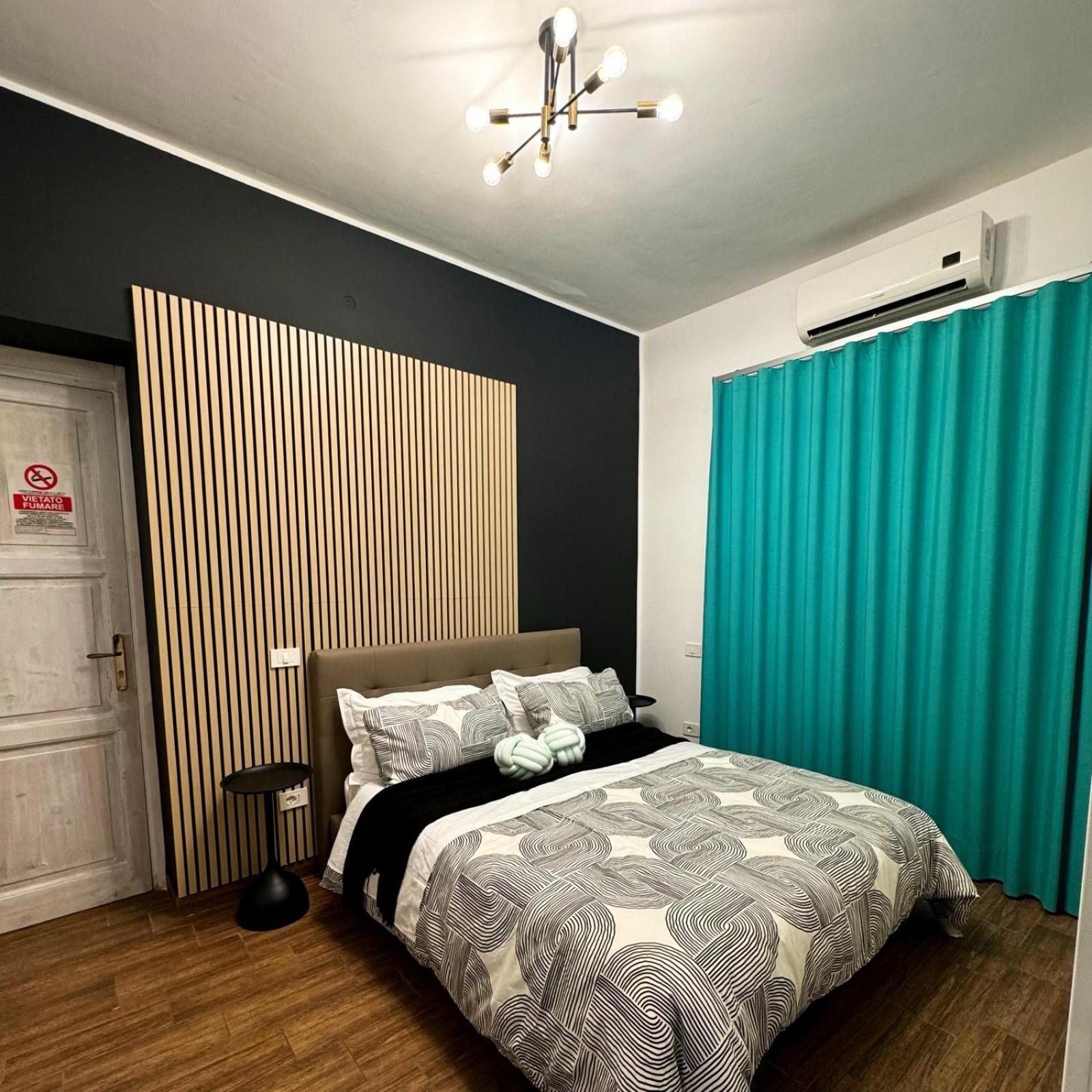 Bed and Breakfast Enotria Bnb Reggio Calabria Exterior foto